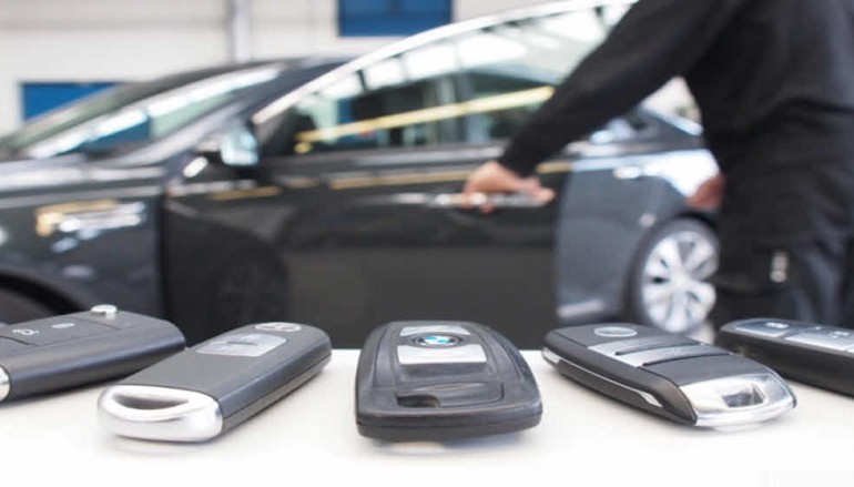 Radio Attack Lets Hackers Steal 24 Different Car Models