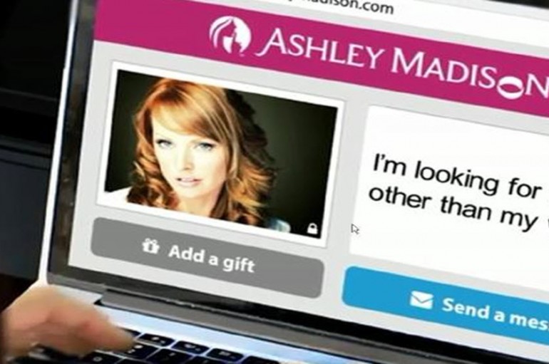 Hacked adultery website Ashley Madison hit with FTC probe over use of ‘fembot’ army