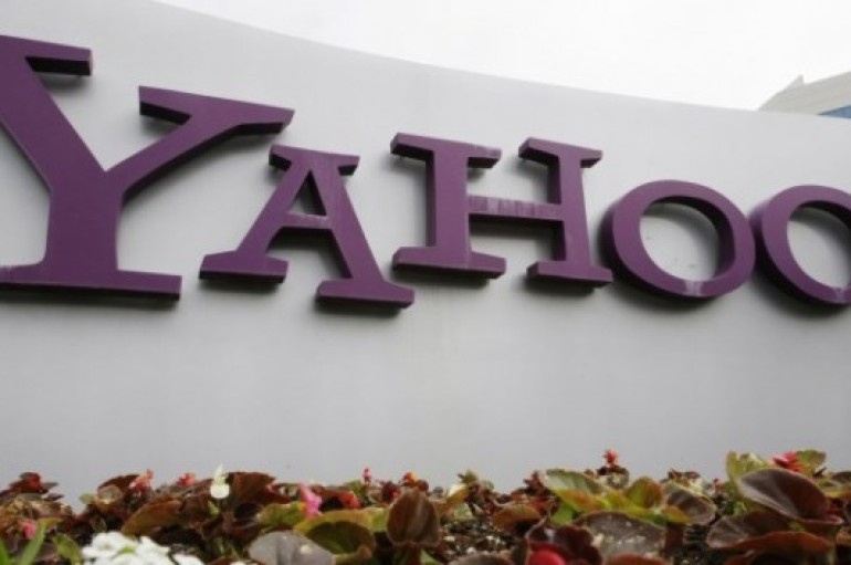 Yahoo agreed to US spy agencies’ order to scan customers’ email accounts