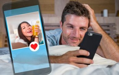 Security Experts Slam Group Hook-Up App