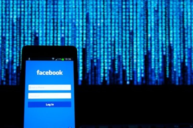 Facebook Disrupts Misinformation Campaigns in Ukraine and Iraq