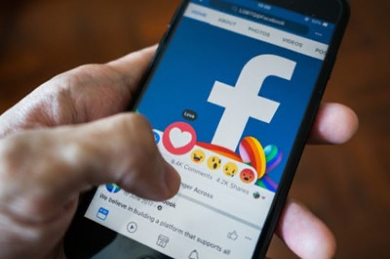 Facebook Crime Rises 19% as UK Tries to Police Social Media