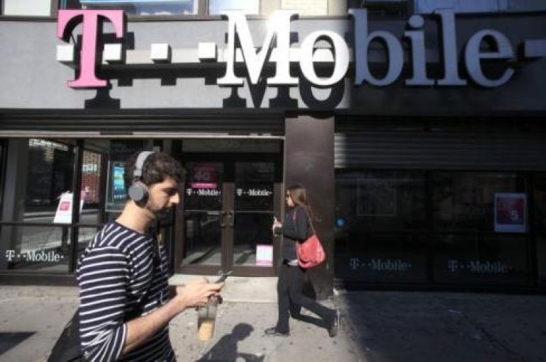 Hackers Gained Access to T-Mobile Customers and Employee Personal Info